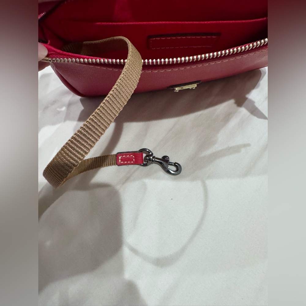 Dooney & Bourke Leather Crossbody Bag with Adjustable Strap - Picture 7 of 9